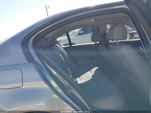 Продаж на аукціоні авто 2009 Bmw 328i, vin: WBAPH73509A174775, номер лоту: 44929040