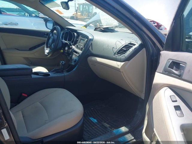 Продажа на аукционе авто 2015 Kia Optima Lx, vin: 5XXGM4A7XFG469271, номер лота: 44929045