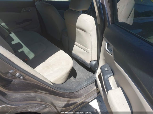 44929079 :رقم المزاد ، 2HGFB2F52DH584777 vin ، 2013 Honda Civic Lx مزاد بيع