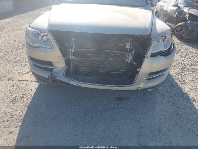 Aukcja sprzedaży 2010 Volkswagen Touareg V6 Tdi, vin: WVGFK7A94AD001202, numer aukcji: 44929099