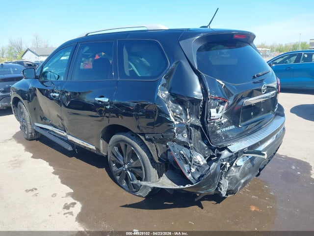 44929102 :رقم المزاد ، 5N1DR2MM1HC689732 vin ، 2017 Nissan Pathfinder Platinum مزاد بيع