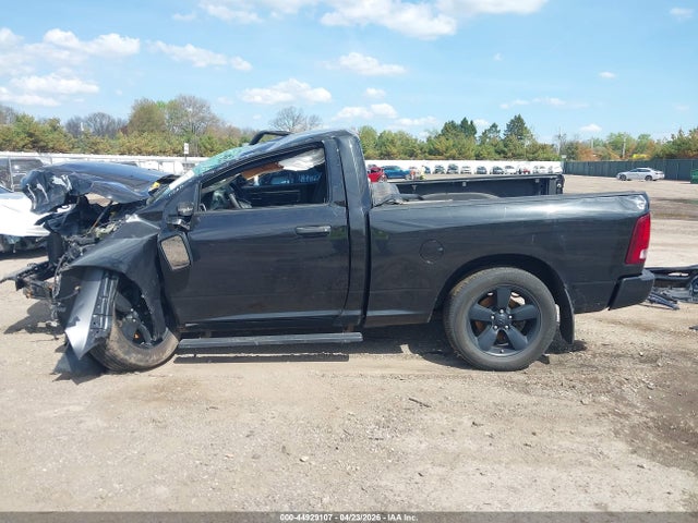 44929107 :رقم المزاد ، 3C6JR7AT9FG616402 vin ، 2015 Ram 1500 Express مزاد بيع