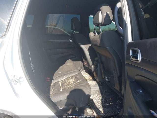 2018 Jeep Grand Cherokee Laredo E 4x4 მანქანა იყიდება აუქციონზე, vin: 1C4RJFAG8JC328284, აუქციონის ნომერი: 44929134