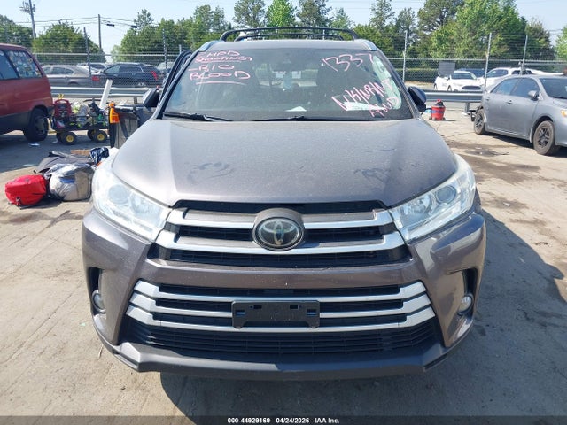 2019 Toyota Highlander Xle მანქანა იყიდება აუქციონზე, vin: 5TDJZRFH6KS581337, აუქციონის ნომერი: 44929169