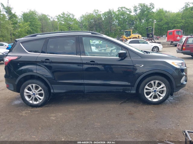 Aukcja sprzedaży 2017 Ford Escape Se, vin: 1FMCU9GD1HUE87238, numer aukcji: 44929176