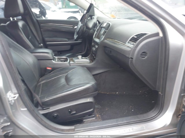 Продаж на аукціоні авто 2016 Chrysler 300c, vin: 2C3CCAEG8GH212350, номер лоту: 44929185
