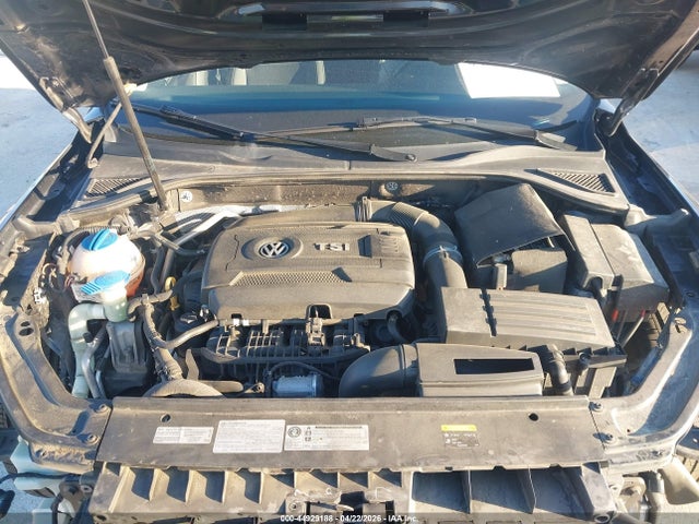 44929188 :رقم المزاد ، 1VWBT7A31HC046199 vin ، 2017 Volkswagen Passat 1.8t Se مزاد بيع