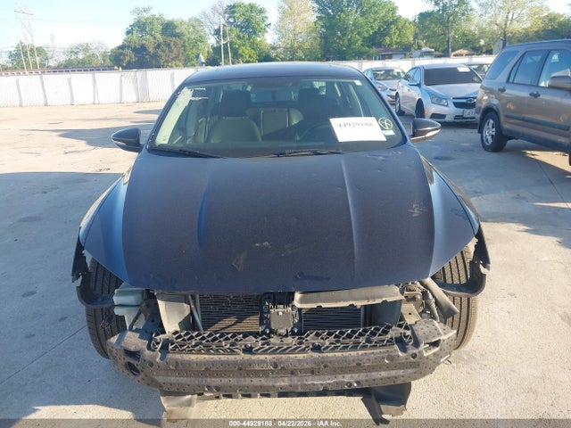 44929188 :رقم المزاد ، 1VWBT7A31HC046199 vin ، 2017 Volkswagen Passat 1.8t Se مزاد بيع