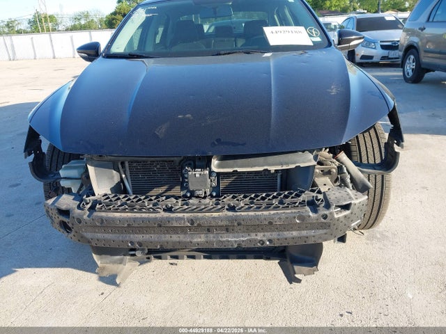 44929188 :رقم المزاد ، 1VWBT7A31HC046199 vin ، 2017 Volkswagen Passat 1.8t Se مزاد بيع