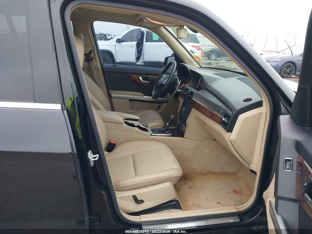 Продаж на аукціоні авто 2012 Mercedes-benz Glk 350, vin: WDCGG5GB7CF899062, номер лоту: 44929213