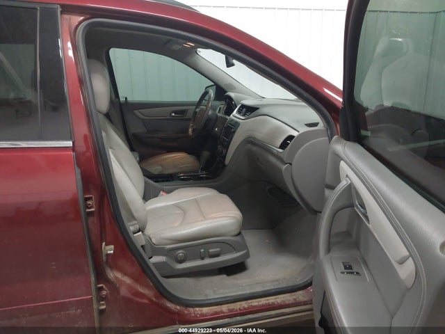 44929223 :رقم المزاد ، 1GNKVHKD9GJ230396 vin ، 2016 Chevrolet Traverse 2lt مزاد بيع
