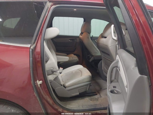 44929223 :رقم المزاد ، 1GNKVHKD9GJ230396 vin ، 2016 Chevrolet Traverse 2lt مزاد بيع