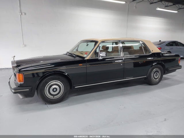1989 Rolls-royce Silver Spur მანქანა იყიდება აუქციონზე, vin: SCAZN02A0KCX26674, აუქციონის ნომერი: 44929225
