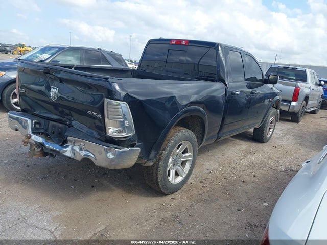 44929226 :رقم المزاد ، 1C6RR7JM7FS572498 vin ، 2015 Ram 1500 Laramie مزاد بيع