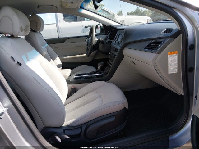 KMHE24L12GA009942 Hyundai Sonata Hybrid Se