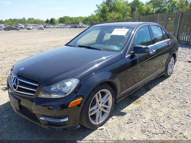 Aukcja sprzedaży 2014 Mercedes-benz C 250 Sport, vin: WDDGF4HBXER310272, numer aukcji: 44929243