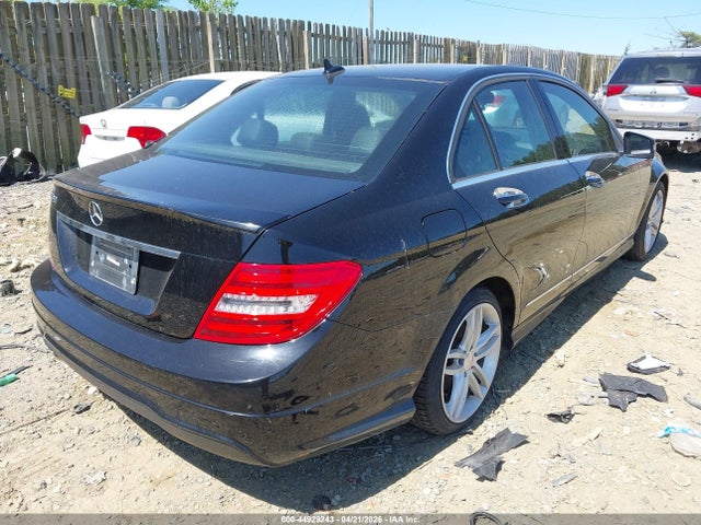 Aukcja sprzedaży 2014 Mercedes-benz C 250 Sport, vin: WDDGF4HBXER310272, numer aukcji: 44929243