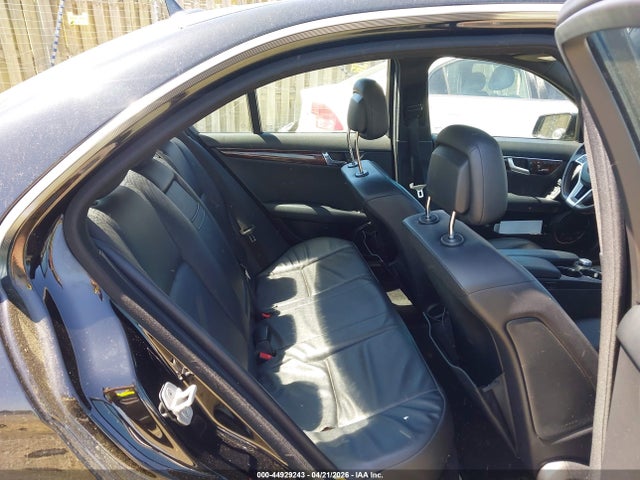 Aukcja sprzedaży 2014 Mercedes-benz C 250 Sport, vin: WDDGF4HBXER310272, numer aukcji: 44929243