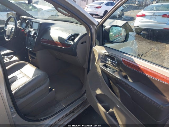 Продаж на аукціоні авто 2014 Chrysler Town & Country Touring, vin: 2C4RC1BGXER216952, номер лоту: 44929266