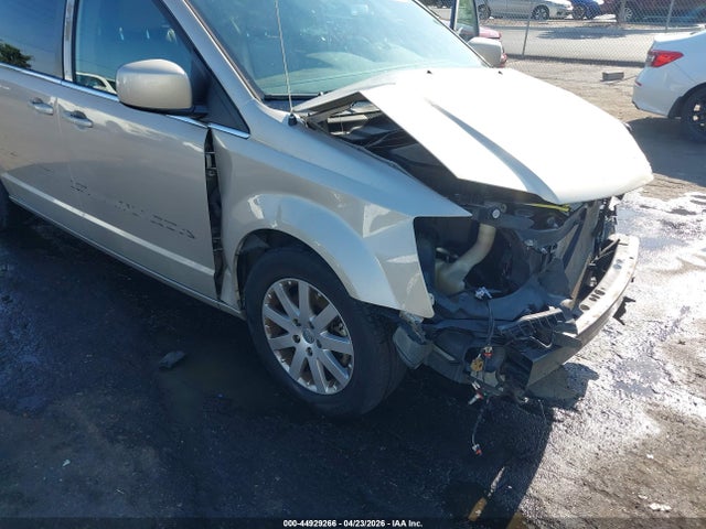 Продаж на аукціоні авто 2014 Chrysler Town & Country Touring, vin: 2C4RC1BGXER216952, номер лоту: 44929266