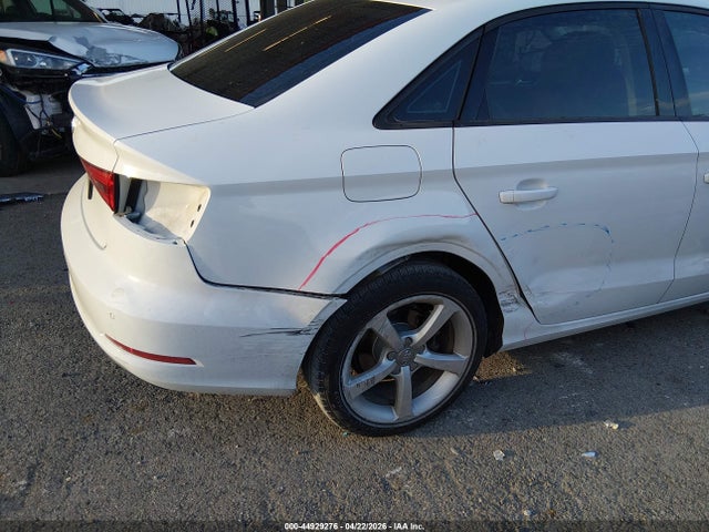 Aukcja sprzedaży 2016 Audi A3 1.8t Premium, vin: WAUA7GFFXG1061958, numer aukcji: 44929276