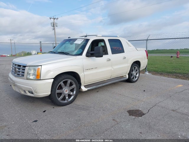 44929280 :رقم المزاد ، 3GYEK62N74G211994 vin ، 2004 Cadillac Escalade Ext Standard مزاد بيع