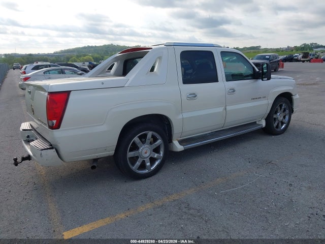 44929280 :رقم المزاد ، 3GYEK62N74G211994 vin ، 2004 Cadillac Escalade Ext Standard مزاد بيع
