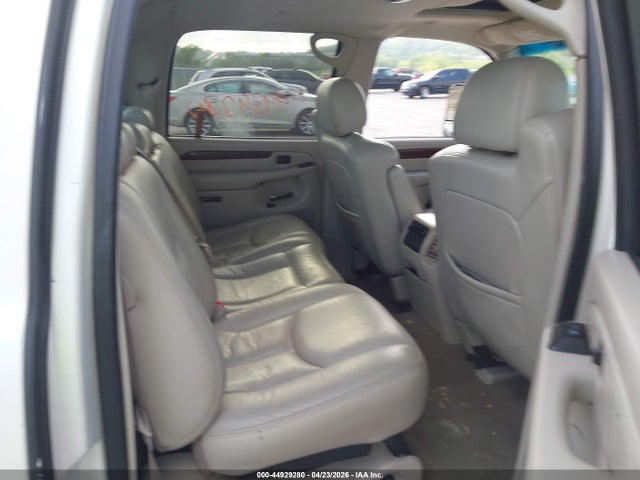 44929280 :رقم المزاد ، 3GYEK62N74G211994 vin ، 2004 Cadillac Escalade Ext Standard مزاد بيع