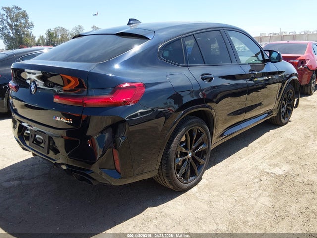 44929319 :رقم المزاد ، 5UX43DT06R9U71380 vin ، 2024 Bmw X4 M40i مزاد بيع