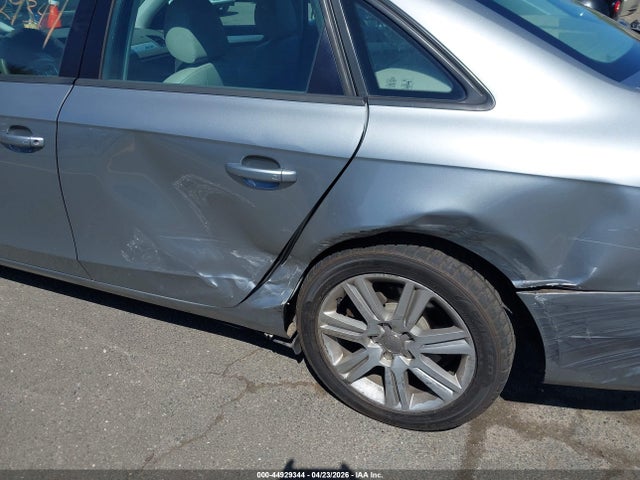 Продажа на аукционе авто 2010 Audi A4 2.0t Premium, vin: WAUBFAFL6AN048537, номер лота: 44929344
