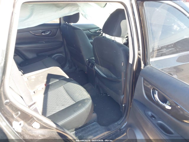 44929375 :رقم المزاد ، KNMAT2MV6JP573295 vin ، 2018 Nissan Rogue S مزاد بيع