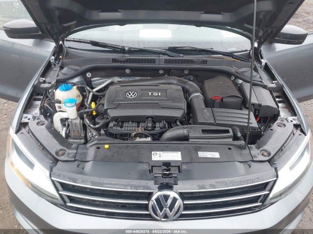 44929378 :رقم المزاد ، 3VWD17AJ1GM251676 vin ، 2016 Volkswagen Jetta 1.8t Sport مزاد بيع
