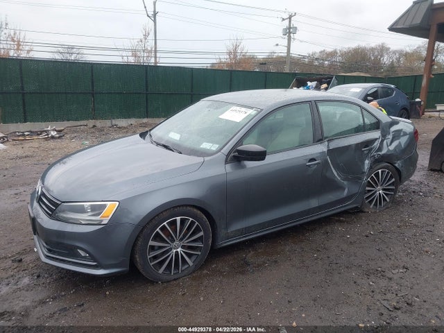 44929378 :رقم المزاد ، 3VWD17AJ1GM251676 vin ، 2016 Volkswagen Jetta 1.8t Sport مزاد بيع