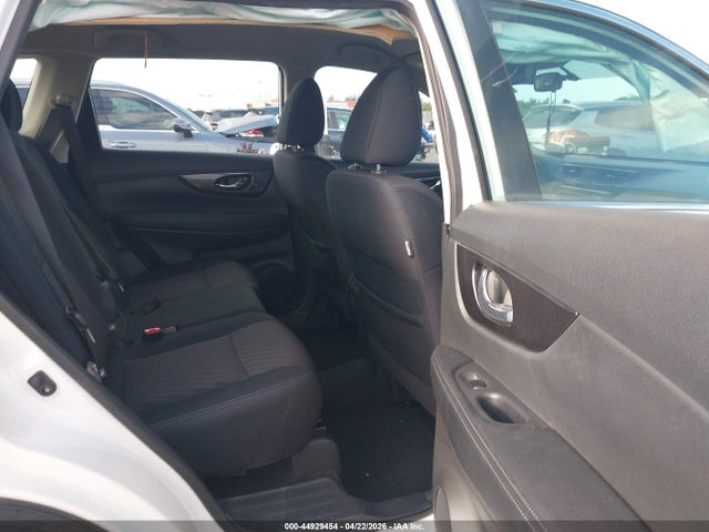 Продажа на аукционе авто 2018 Nissan Rogue S, vin: 5N1AT2MT9JC830452, номер лота: 44929454
