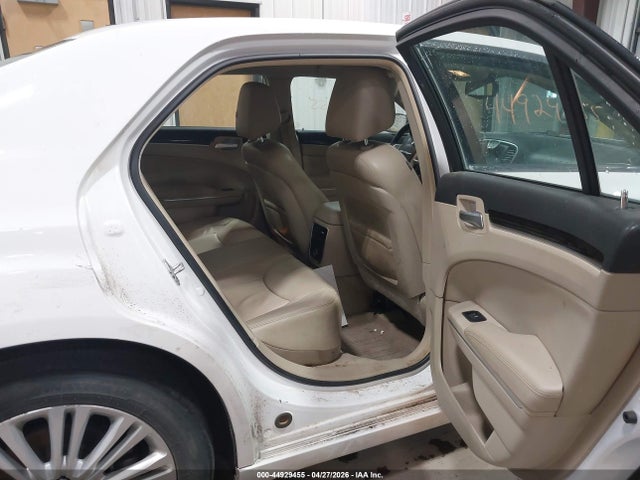 44929455 :رقم المزاد ، 2C3CCARG4DH634119 vin ، 2013 Chrysler 300 Motown مزاد بيع