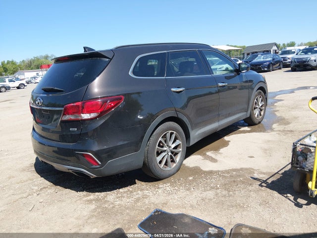 2017 Hyundai Santa Fe Se მანქანა იყიდება აუქციონზე, vin: KM8SMDHF7HU198248, აუქციონის ნომერი: 44929476