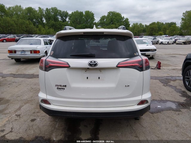 Продажа на аукционе авто 2018 Toyota Rav4 Le, vin: JTMZFREV1JJ212027, номер лота: 44929492