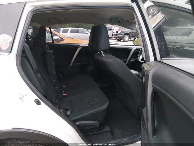 Продажа на аукционе авто 2018 Toyota Rav4 Le, vin: JTMZFREV1JJ212027, номер лота: 44929492