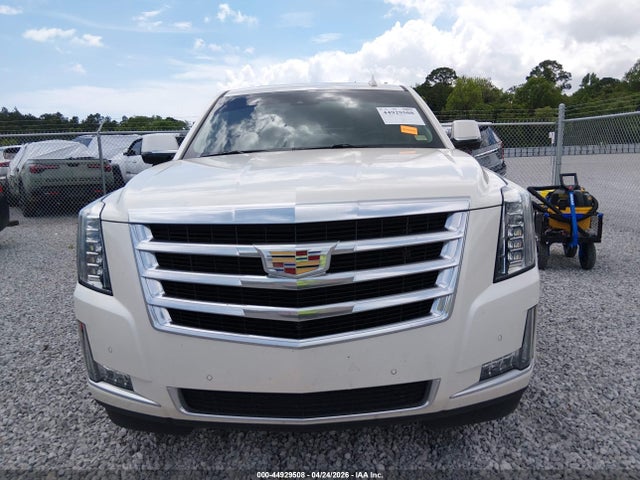 44929508 :رقم المزاد ، 1GYS3MKJXFR614436 vin ، 2015 Cadillac Escalade Luxury مزاد بيع