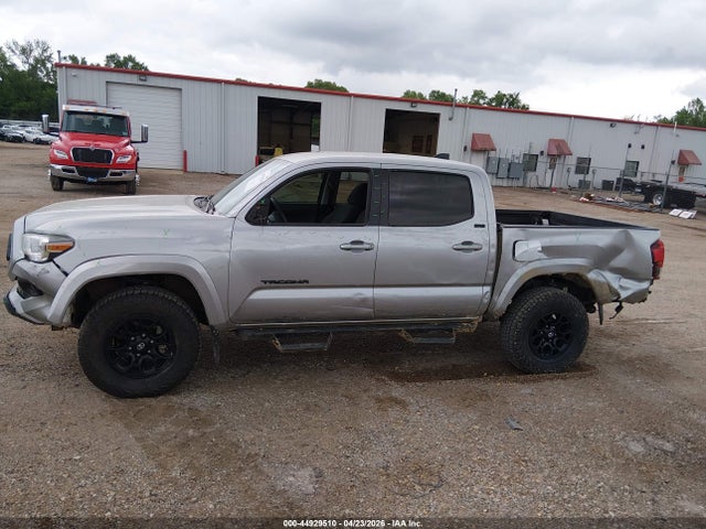 3TMAZ5CN8NM177625 Toyota Tacoma Sr5 V6