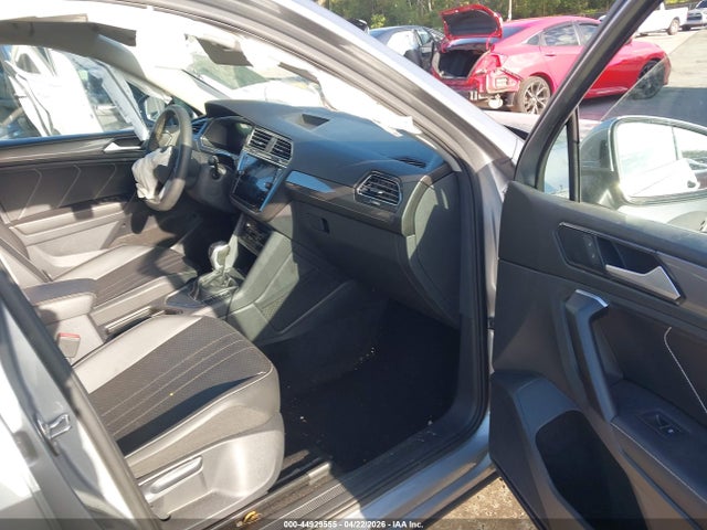 Aukcja sprzedaży 2023 Volkswagen Tiguan 2.0t Se, vin: 3VV3B7AX3PM090460, numer aukcji: 44929555