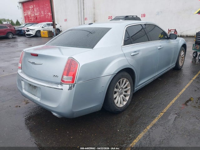 44929562 :رقم المزاد ، 2C3CCAAG2DH728432 vin ، 2013 Chrysler 300 Motown مزاد بيع
