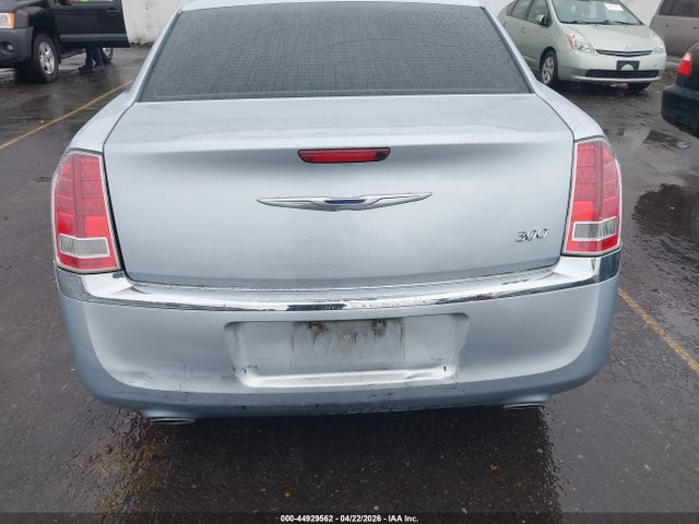 44929562 :رقم المزاد ، 2C3CCAAG2DH728432 vin ، 2013 Chrysler 300 Motown مزاد بيع