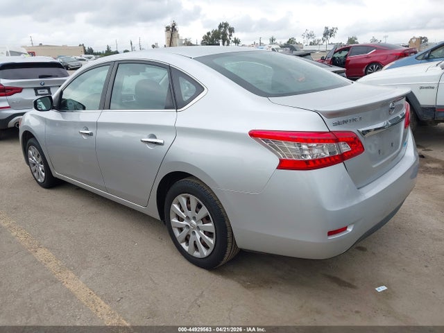 2015 NISSAN SENTRA 3N1AB7AP6FY346414 Photo 2