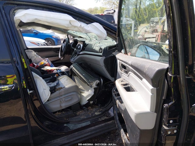 44929564 :رقم المزاد ، 5FNRL6H74KB052870 vin ، 2019 Honda Odyssey Ex-l مزاد بيع