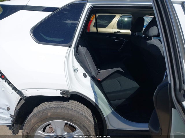 2T3RWRFV8LW076174 Toyota Rav4 Hybrid Xle