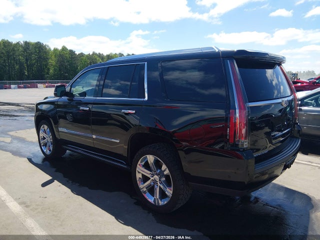 44929577 :رقم المزاد ، 1GYS4CKJ0HR270318 vin ، 2017 Cadillac Escalade Premium Luxury مزاد بيع