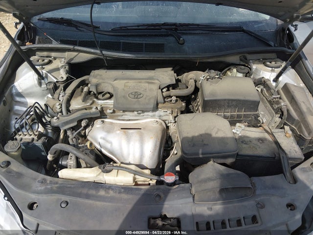 2016 Toyota Camry Le მანქანა იყიდება აუქციონზე, vin: 4T1BF1FK5GU240858, აუქციონის ნომერი: 44929594