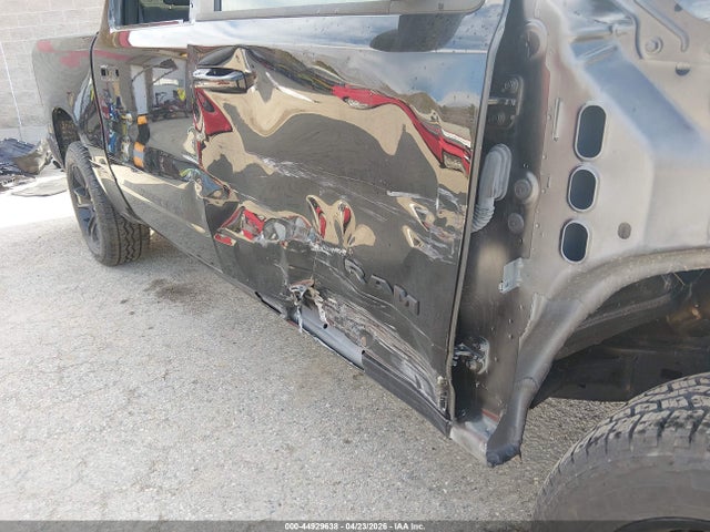 2023 Ram 1500 Big Horn  4x4 5'7 Box მანქანა იყიდება აუქციონზე, vin: 1C6RRFFG3PN700944, აუქციონის ნომერი: 44929638