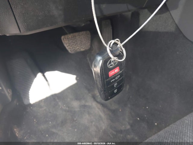 Toyota CAMRY LE 2025 4T1DAACK7SU010887 Image 27